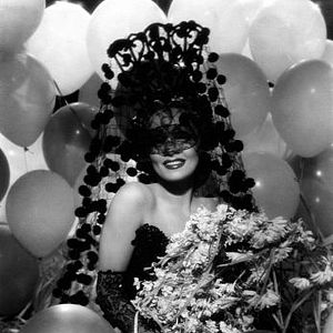 Foto Mulher Satânica