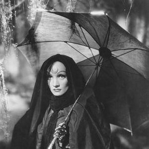 Foto Mulher Satânica