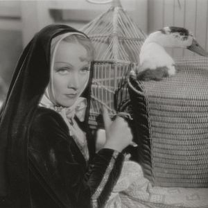 Foto Mulher Satânica