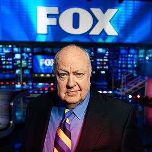 Foto Divide and Conquer: The Story of Roger Ailes