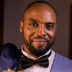 Foto Kalu Ikeagwu