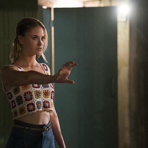 Foto Virginia Gardner