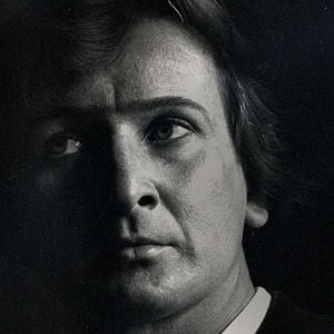 Foto A Vida e Arte de Stanisław Szukalski