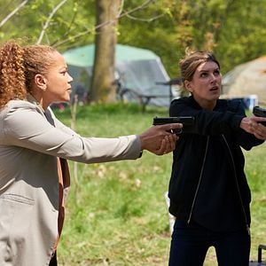 Foto Shenae Grimes-Beech