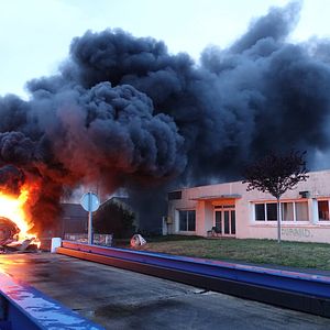 Foto On va tout péter