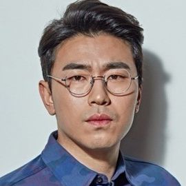 Foto Lee Si-eon