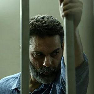 Foto Metri Shesh Va Nim