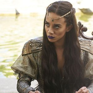 Foto Hannah John-Kamen