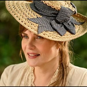 Foto O Oficial e o Espião