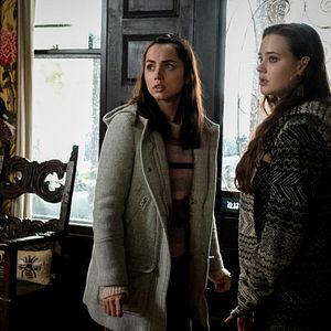 Foto Entre Facas e Segredos