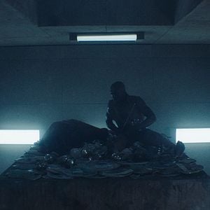 Foto O Poço (Netflix)