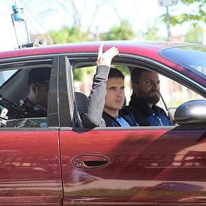 Foto Code 8 - Renegados