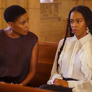 Foto Nafessa Williams