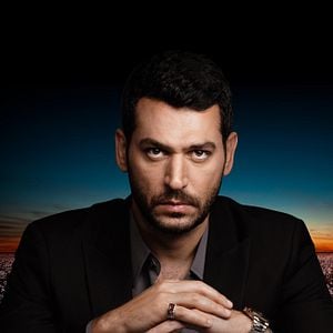 Foto Ramo: Entre o Amor e o Poder