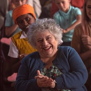 Foto H Is For Happiness