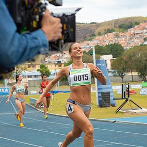 Foto 4x100 - Correndo por um Sonho