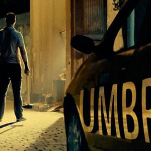 Foto Vivendo nas Sombras