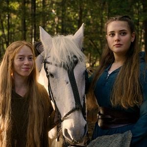 Foto Cursed - A Lenda do Lago