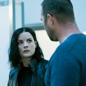 Foto Sullivan Stapleton