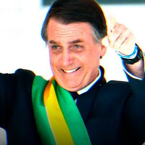 Foto The Weekly - A História Por Trás da Notícia