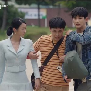 Foto Tudo Bem Não Ser Normal