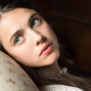 Foto Strange But True