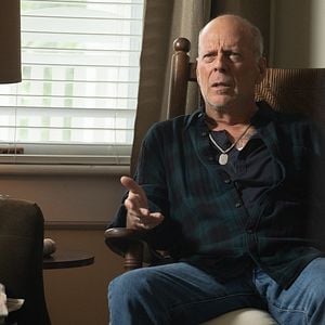 Foto Sobreviver à Noite