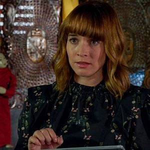 Foto Renee Felice Smith