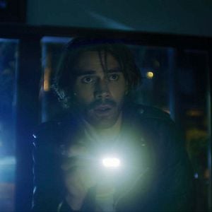 Foto Isolados: Medo Invisível