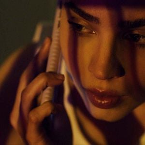 Foto Isolados: Medo Invisível