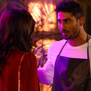 Foto Four More Shots, Please!