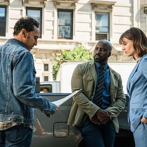 Foto Evil - Contatos Sobrenaturais