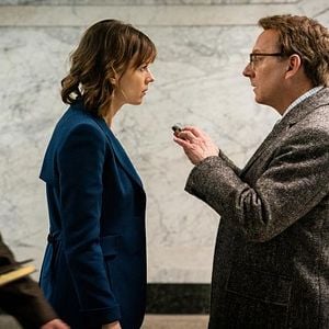 Foto Evil - Contatos Sobrenaturais