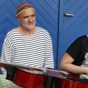 Foto Sr. Bachmann e Seus Alunos