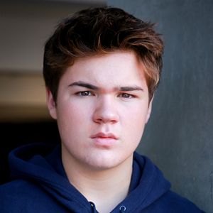 Foto Maxwell Acee Donovan