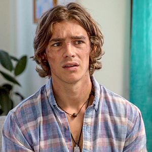 Foto Brenton Thwaites