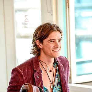 Foto Brenton Thwaites