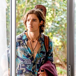 Foto Brenton Thwaites