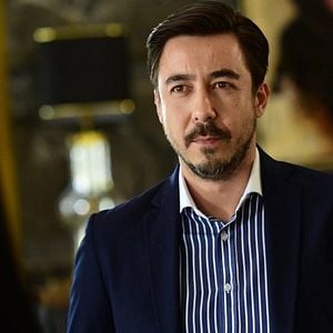 Foto Marasli: O Protetor