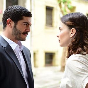 Foto Marasli: O Protetor