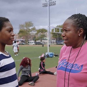 Foto Irmãs Sheppard: Das Ruas ao Pódio