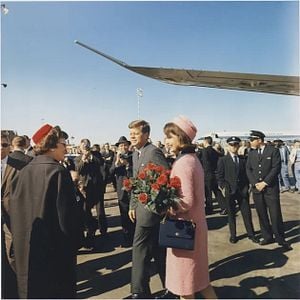 Foto JFK Revisitado: Através do Espelho