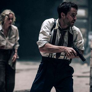 Foto Sombras da Guerra