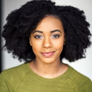 Foto Alyah Chanelle Scott