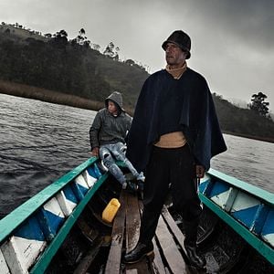 Foto Entre Fogo e Água