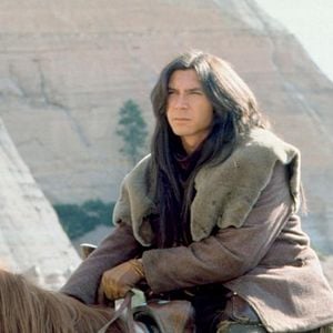 Foto Jovens Demais Para Morrer