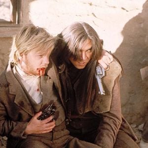 Foto Jovens Demais Para Morrer