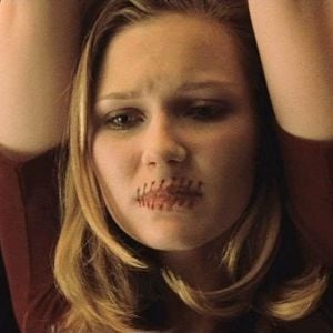 Foto O Corvo – Salvação