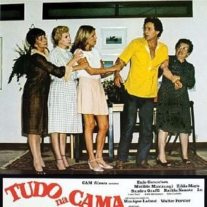 Foto Tudo na Cama