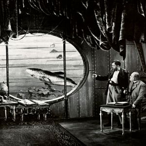 Foto Invention for Destruction